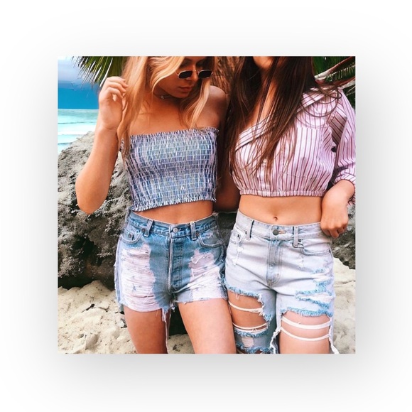 LF Furst of a Kind ★ Upcycled Vintage Levi's® ★ Lace Cut Off Denim Jeans Shorts - Picture 2 of 16